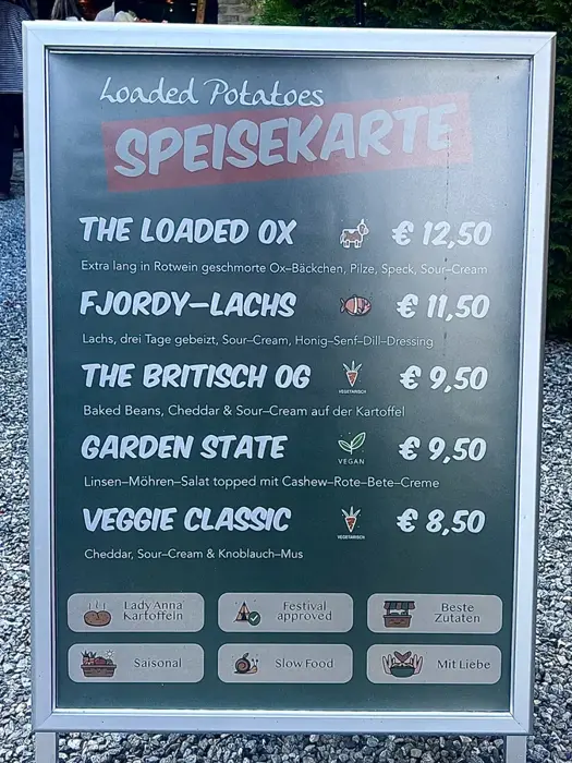 Speisekarte des Shepherd's Delight Foodtrailers beim Food Lovers Street Market auf Zeche Zollverein